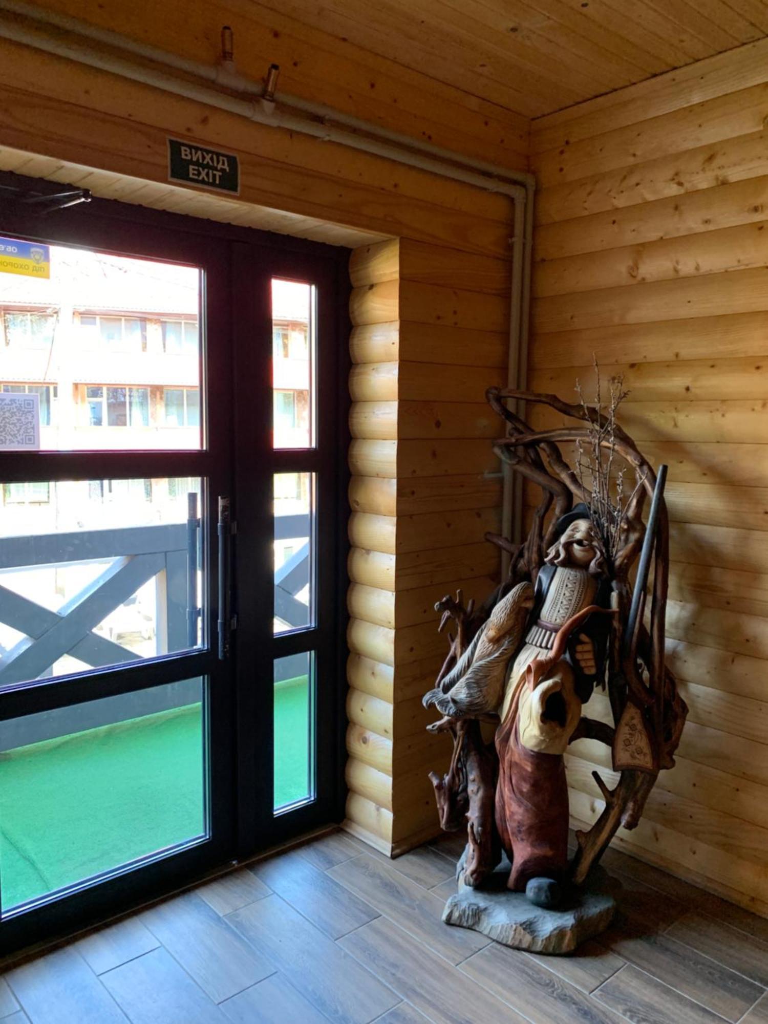 Hotel Novoe Shale Iablunîțea Exterior foto